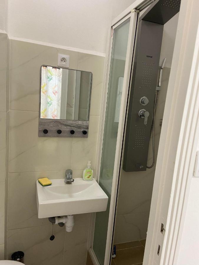 Chambres Pour 1 Ou 2 Personnes 普赖萨克 外观 照片